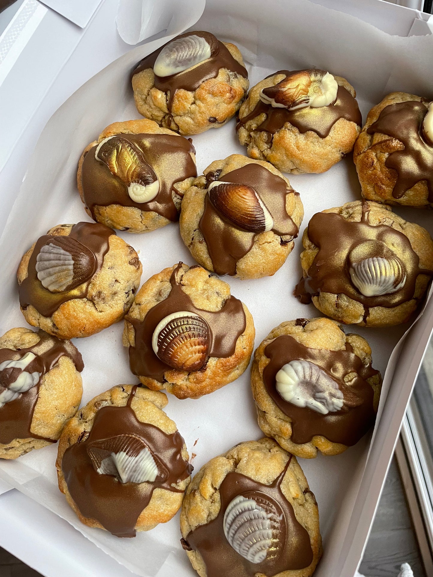 Treat Box - Stuffed Cookies